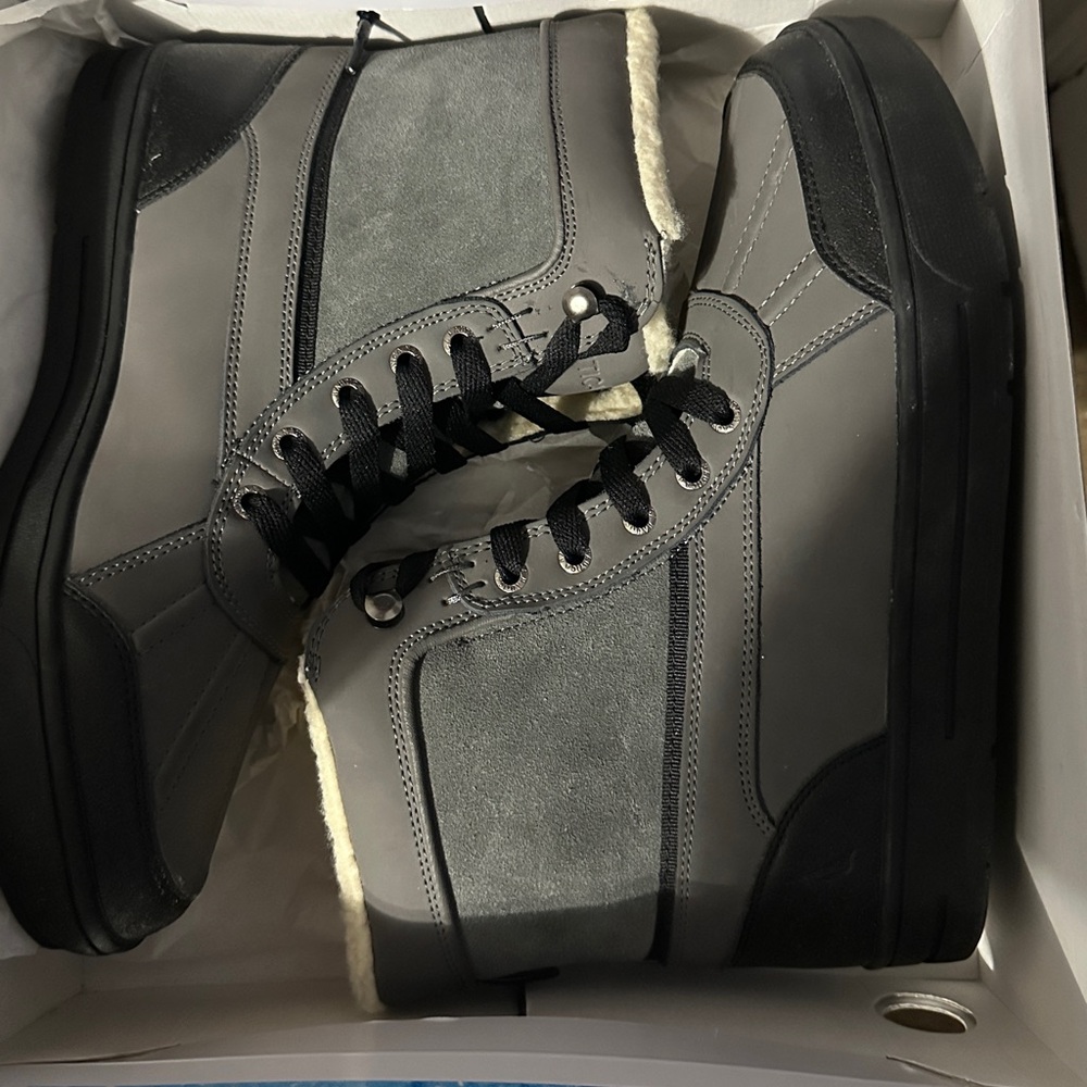 Winter boots